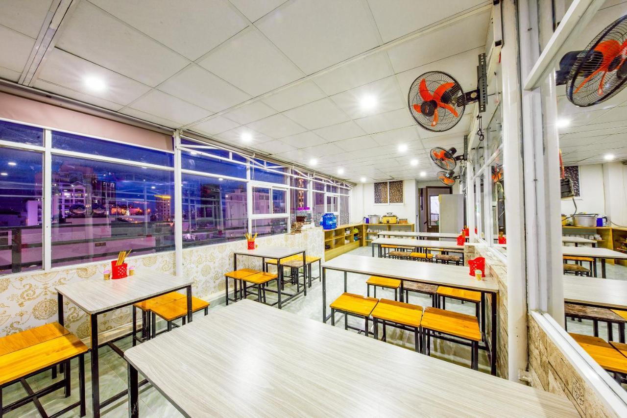Oyo 243 Eden Hotel Nha Trang Luaran gambar