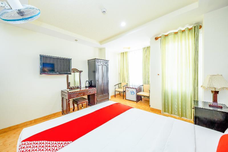 Oyo 243 Eden Hotel Nha Trang Luaran gambar